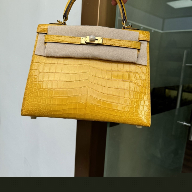 H**mes kelly bags